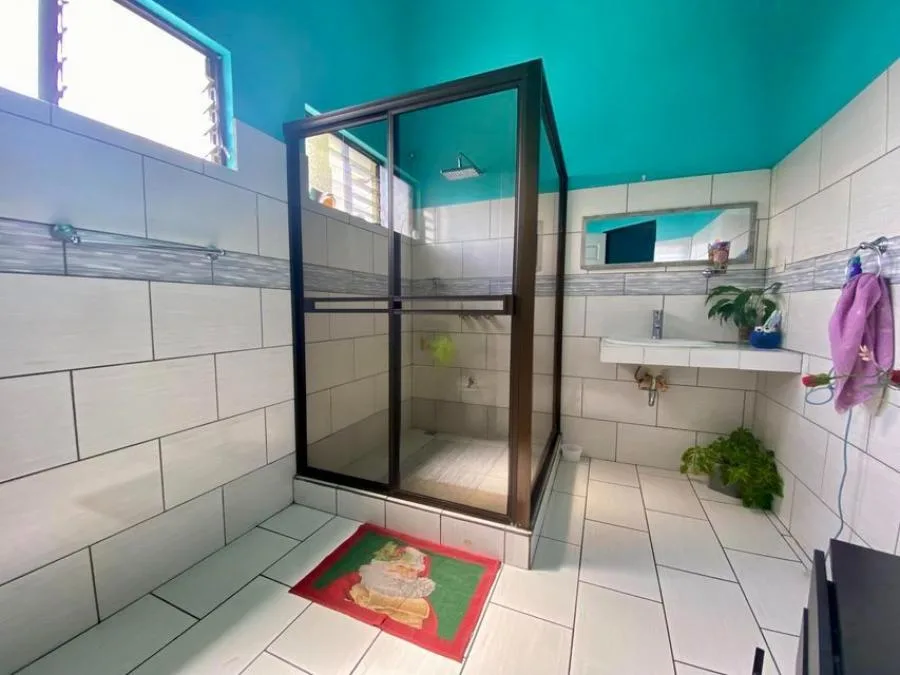 Venta de casa Cinco Esquinas Tibas Un Nivel - Venta en Tibás — photo 2