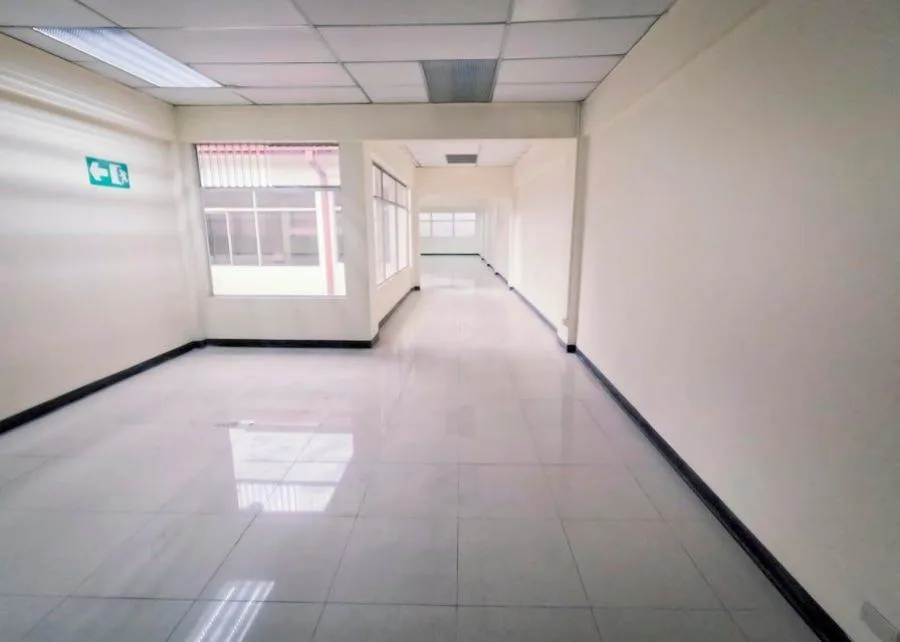 Venta de Edificio en Carmen, San José. PRECIO REBAJADO - Venta en San José — photo 3