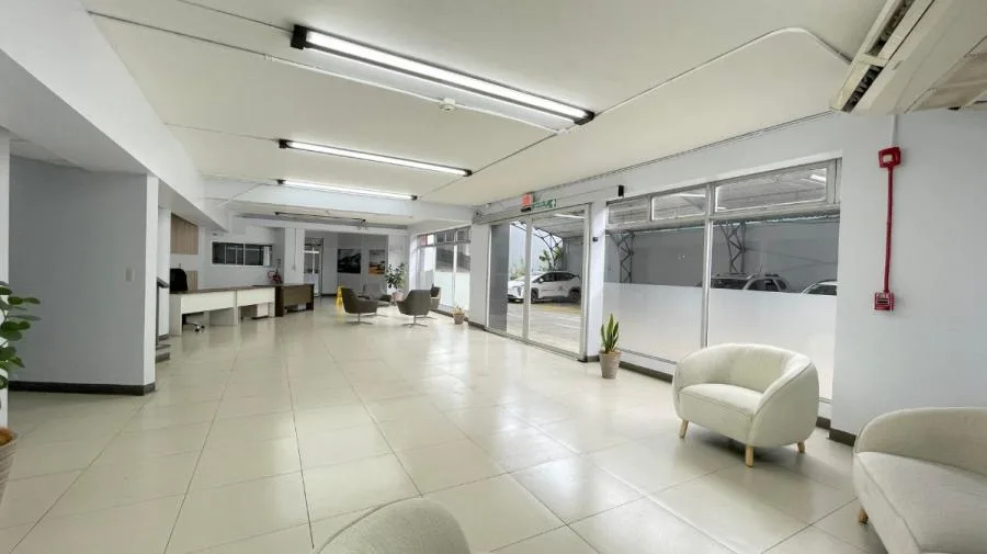 Edificio Comercial en Venta en Uruca, San Josê. MLS 25-1357 (JA) - Venta en Uruca — photo 4