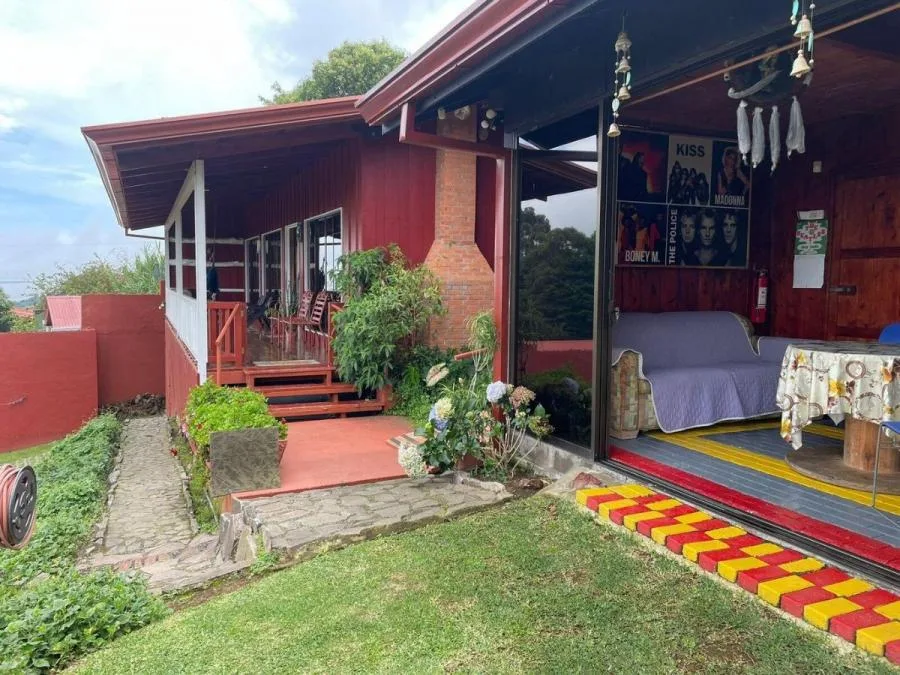 Venta de Maravillosa Casa en Naranjo, Alajuela / Mls. 25-110 OFC JB - Venta en Naranjo