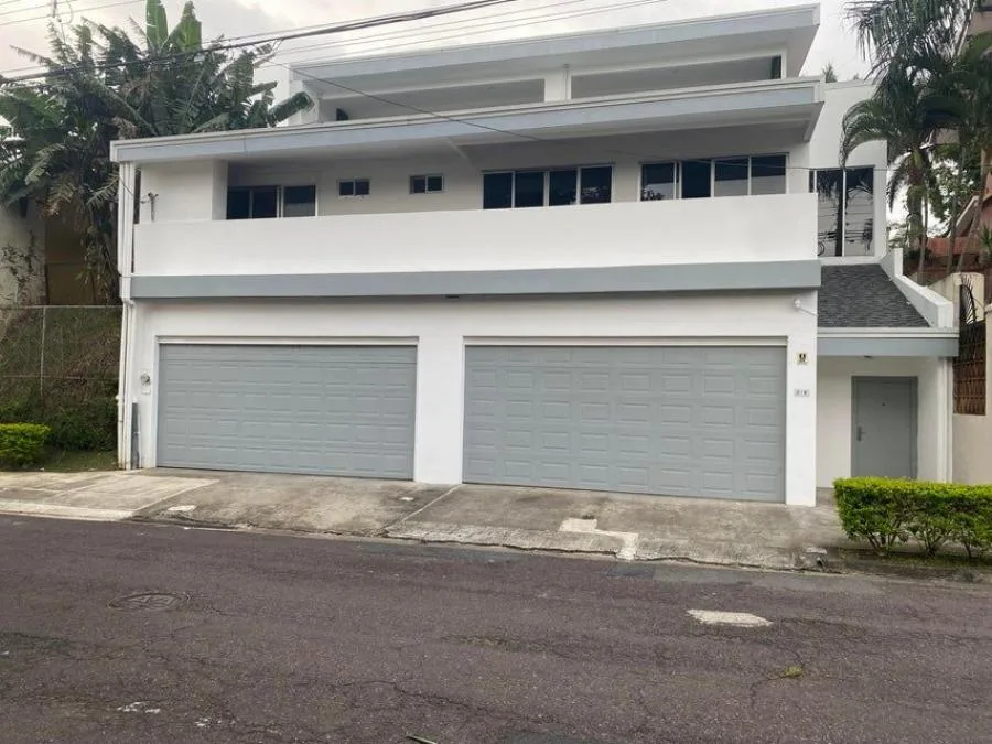 Venta de Casa en Belén, Heredia. RAH 26-528 - Venta en Belén