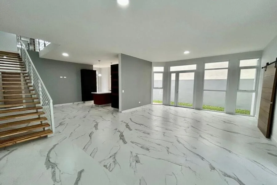 Venta de casa a estrenar en condominio Las Rusias, San Ramón, La Unión $420.000 #LL180 - Venta en Tres Ríos