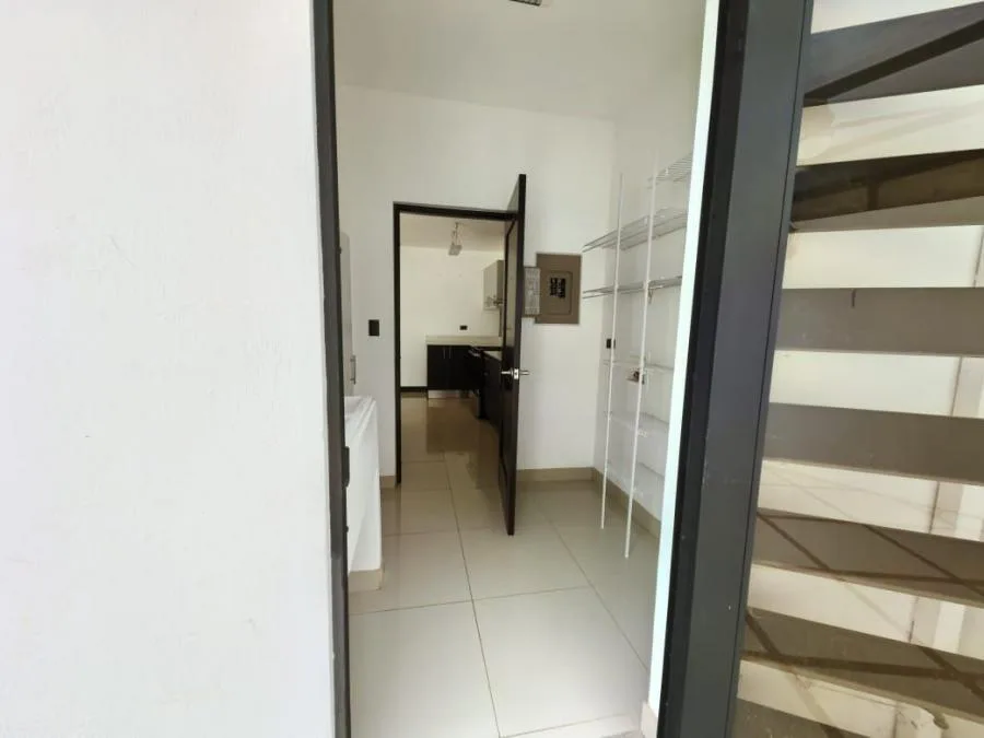 MLS24-383 Bella casa en venta en Condominio Santo Domingo de Heredia - Venta en Santo Domingo — photo 3