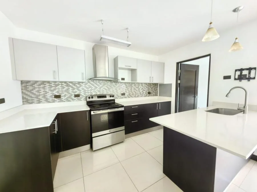 MLS24-383 Bella casa en venta en Condominio Santo Domingo de Heredia - Venta en Santo Domingo — photo 4