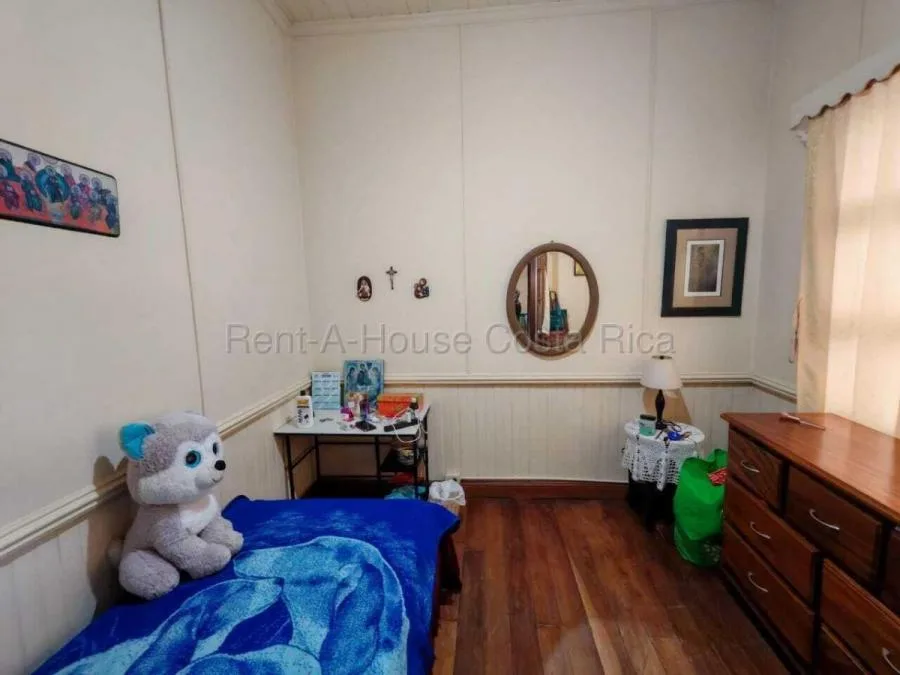 Casa amplia con gran potencial en zona estratégica y céntrica #26-1718 GS - Alquiler / Renta en San José — photo 3