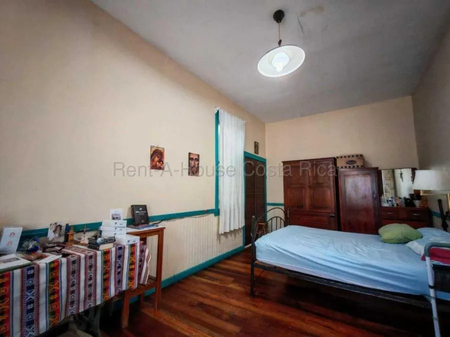Casa amplia con gran potencial en zona estratégica y céntrica #26-1718 GS - Alquiler / Renta en San José — photo 4