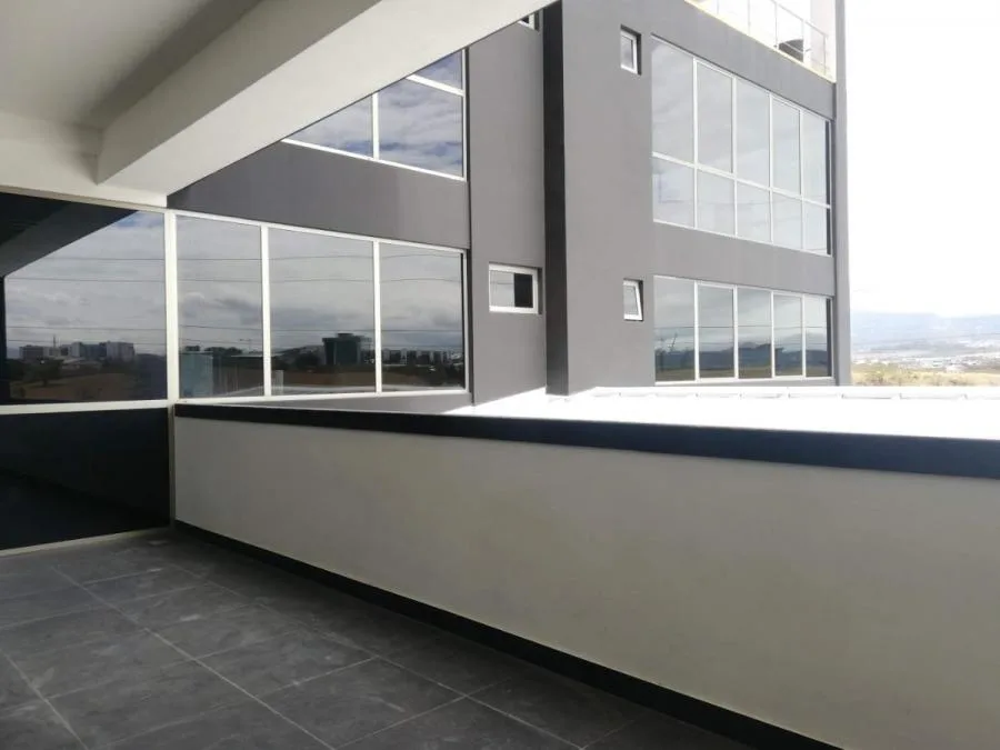Oficina en Alquiler en Escazú, San José. RAH 23-532 - Alquiler / Renta en Escazú