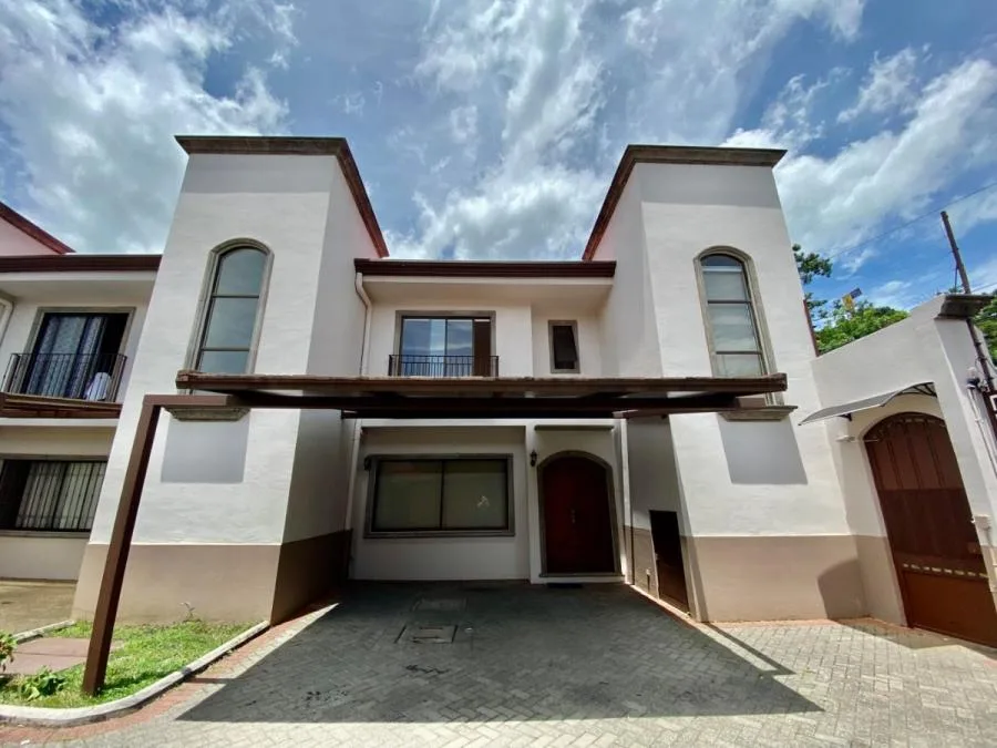 Venta de Casa en condominio en Santa Ana Centro MGA - Venta en Santa Ana