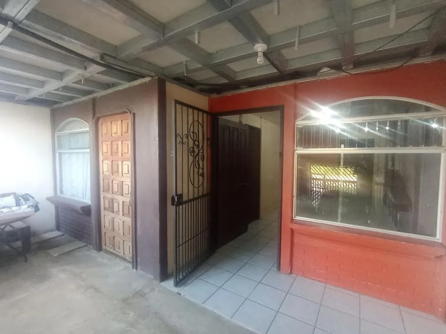 Venta de Casa + Apartamento en Paraíso de Cartago. RAH 26-196 - Venta en Paraíso