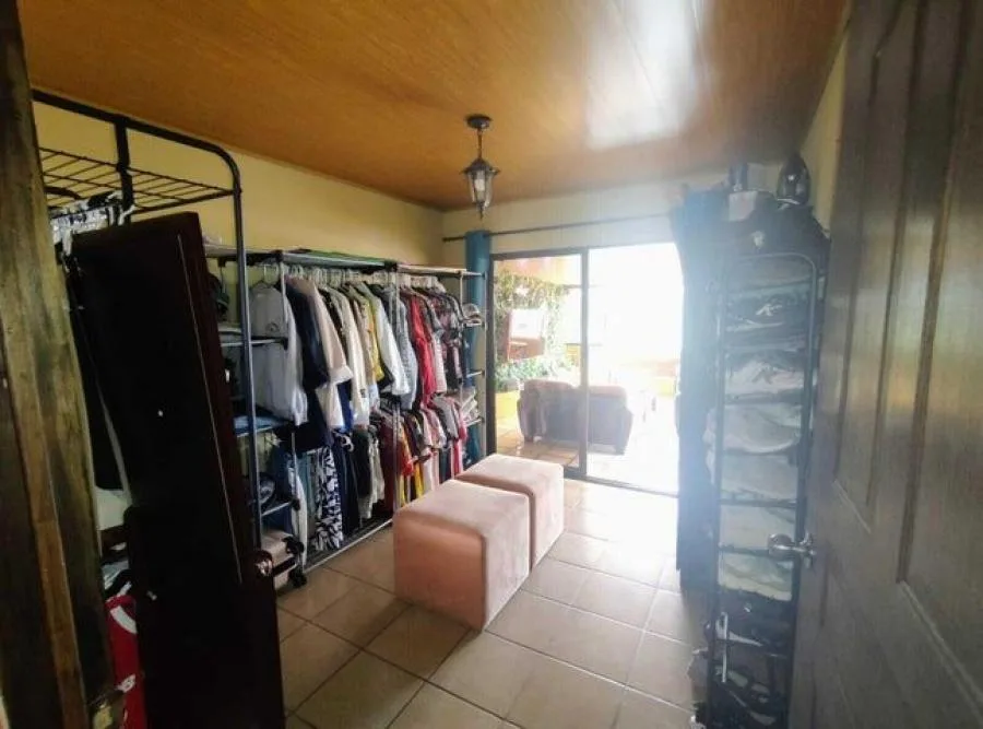 Venta de Casa en Santo Domingo de Heredia. RAH 26-1234 - Venta en Santo Domingo — photo 4