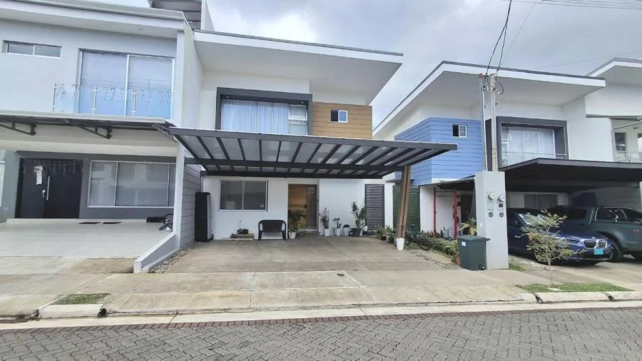 Venta de Casa en La Unión, Cartago. - Venta en San Juan