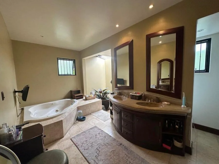 Venta de Casa + APTO en Santo Domingo, Heredia. RAH 24-1688 - Venta en Santo Domingo — photo 4