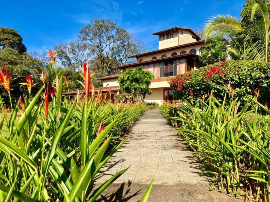 Venta de casa  en Heredia canton santa barbara - Venta en Santa Bárbara
