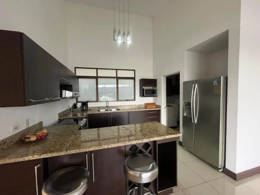 MLS-26-828 LS ALQUILER APARTAMENTO CURRIDABAT SAN JOSE - Alquiler / Renta en Curridabat