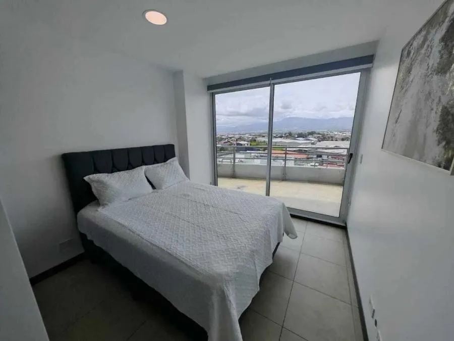 Venta de apartamento en piso 8 en Torre de Paseo Colón, San José US$ 235,000 #TP6617 - Venta en San José — photo 4