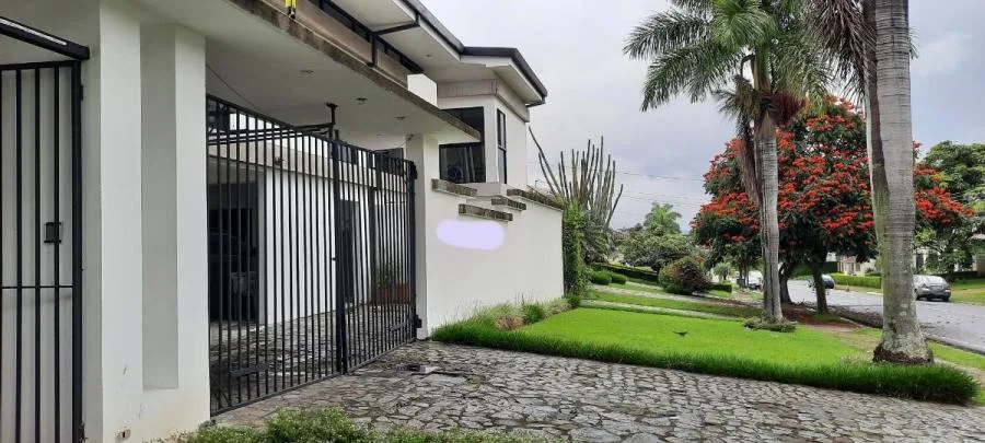venta de casa en san jose escazu - Venta en Escazú