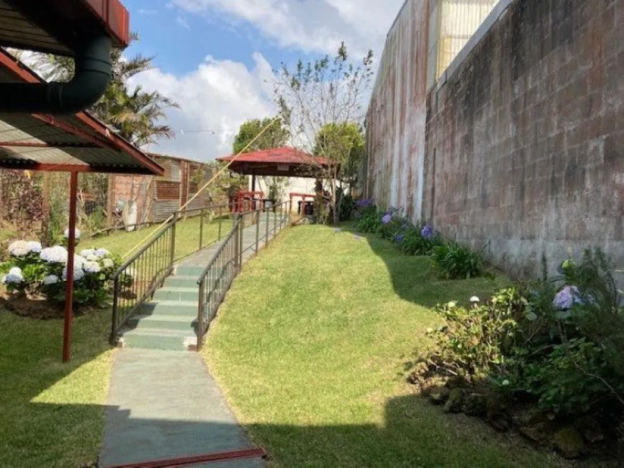 Citymax Vende Casa Con Gran Jardín,  Coronado El Rodeo; Idi: 123419 - Venta en Cascajal