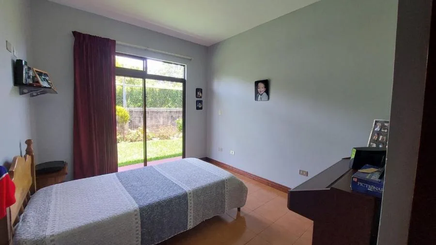 Venta de Casa en lote de 743 m2 en San Rafael Coronado MGA - Venta en Vasquez de Coronado — photo 2