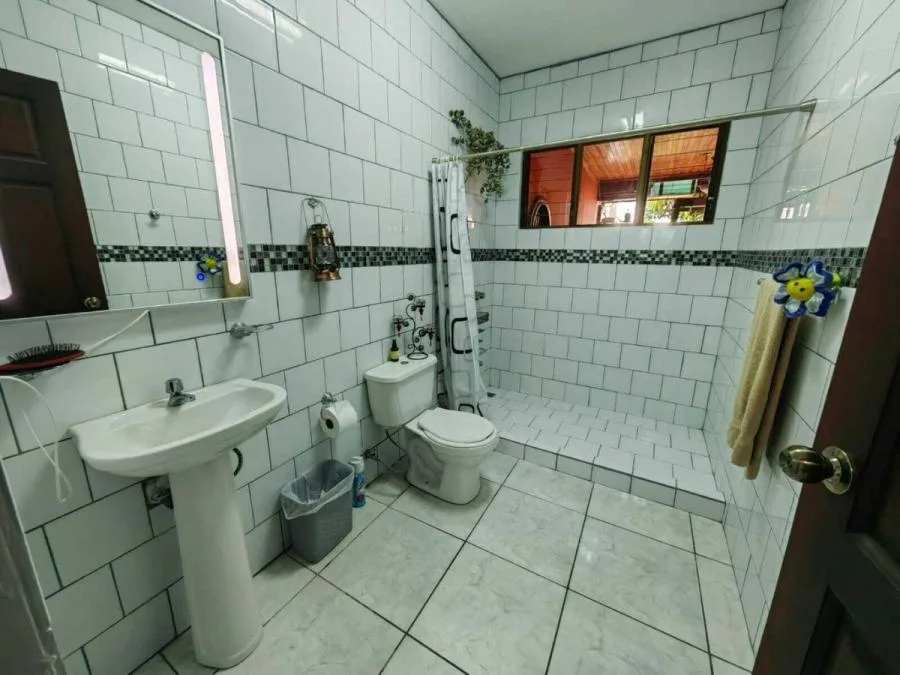 CASA EN VENTA EN LOS COLEGIOS DE MORAVIA RAH 233563  - Venta en Moravia — photo 5