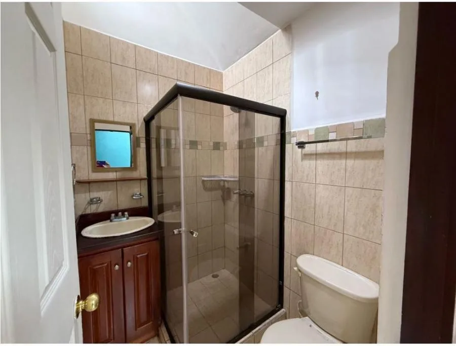 Venta de casa en Residencial Rincón Verde II, San Pablo de Heredia #JM52 - Venta en San Pablo — photo 5