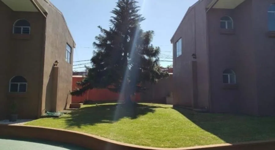 Se vende propiedad con tres casas en Cartago - Venta en San Ramón — photo 2
