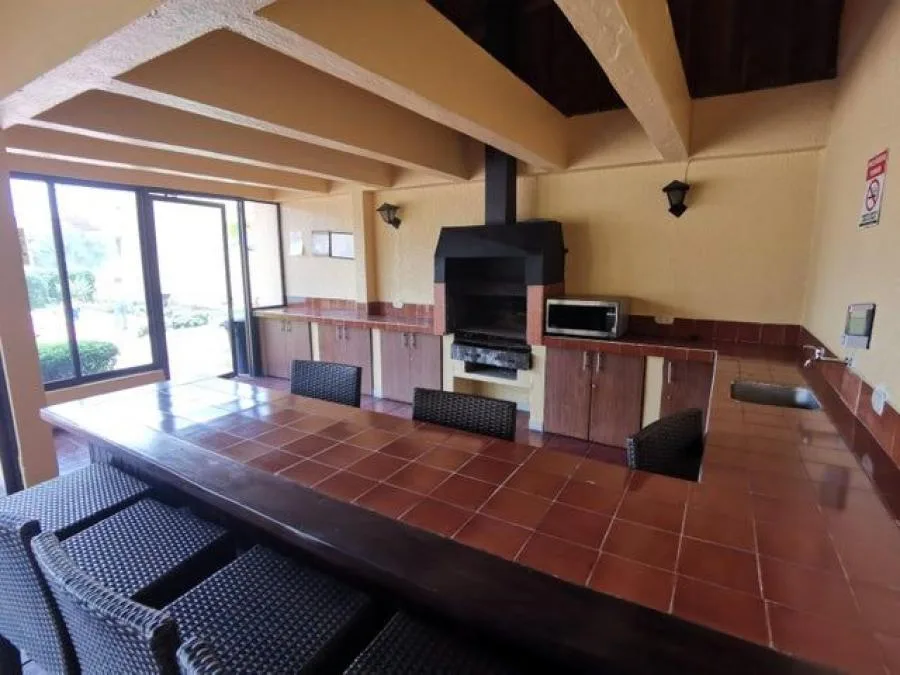 Alquiler de Casa en Moravia, San José.  - Alquiler / Renta en Moravia — photo 3