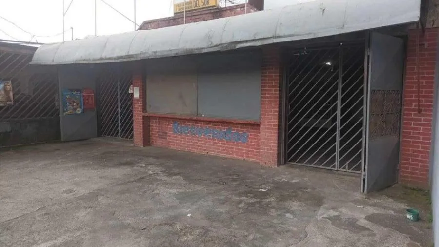 Venta de Local Comercial en Agua Caliente, Cartago. RAH 26-753 - Venta en Aguacaliente