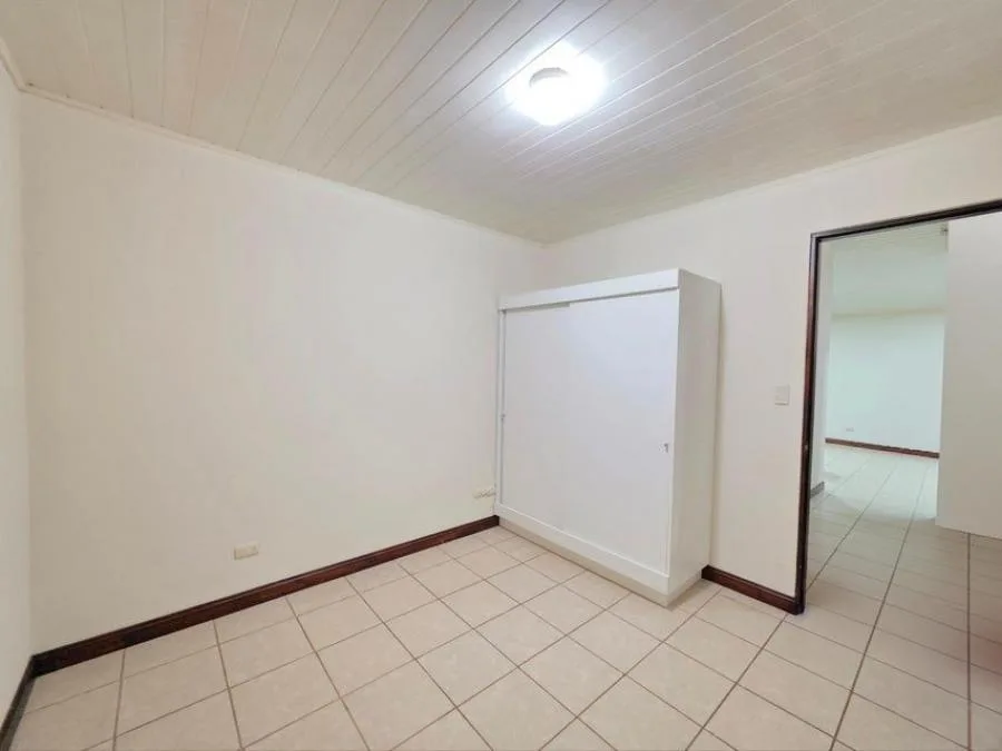 Venta de Apartamento en Montes de Oca, San José. RAH 26-1371 - Venta en Montes de Oca — photo 5