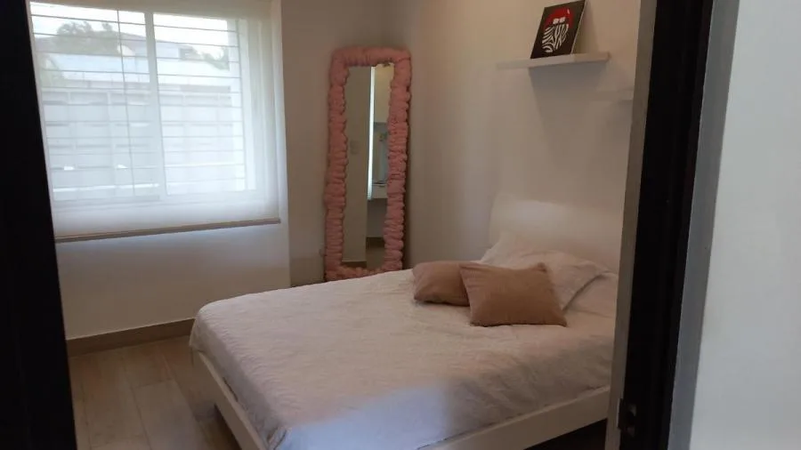 Venta de Casa en Guadalupe Mata de Platano MGA - Venta en Goicoechea — photo 3