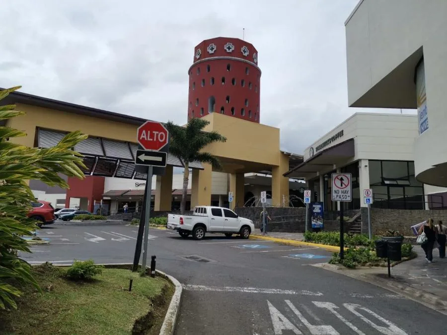 Alquiler de Apartamento en San Francisco de Heredia. - Alquiler / Renta en Heredia