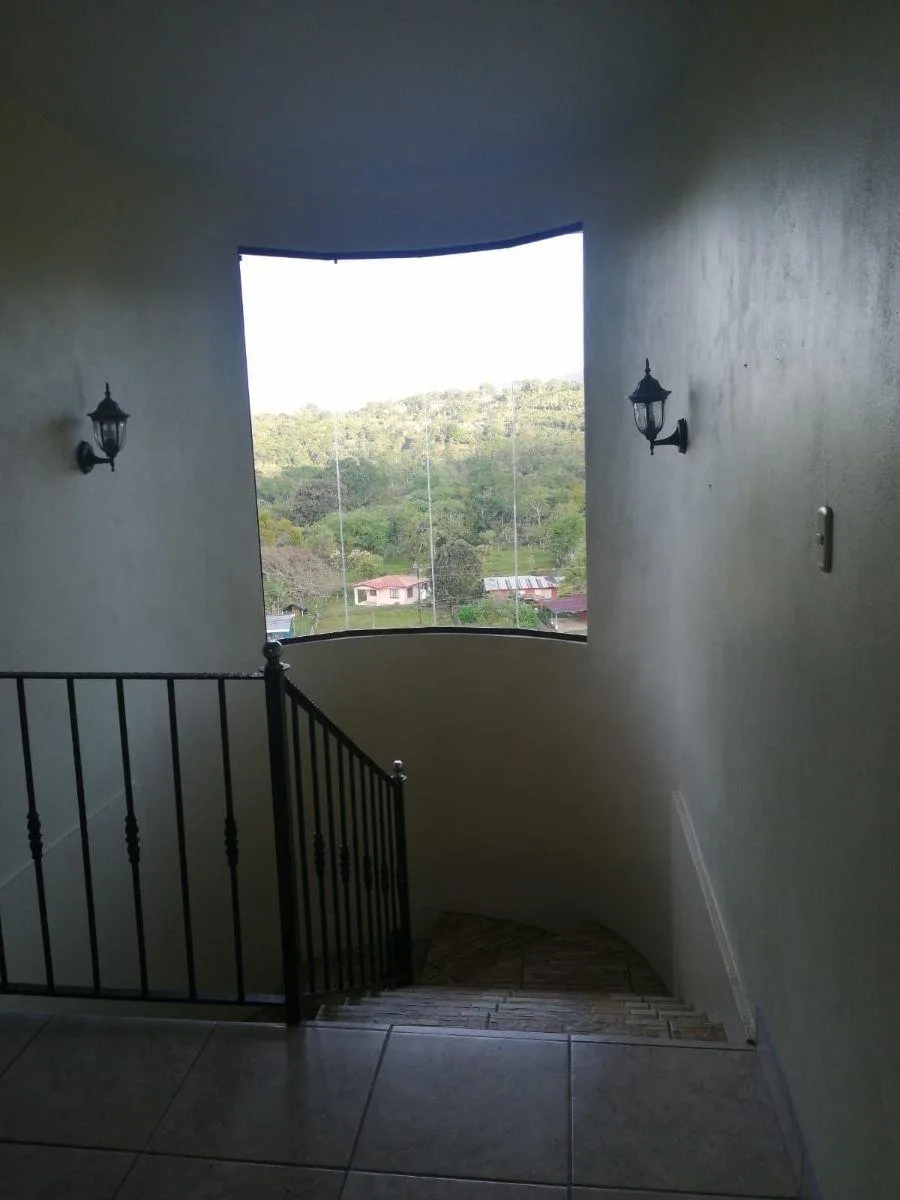 EN VENTA,CASA-TERRENO CON QUEBRADA Y VISTAS EN RIVAS, CR. - Venta en Perez Zeledón — photo 3