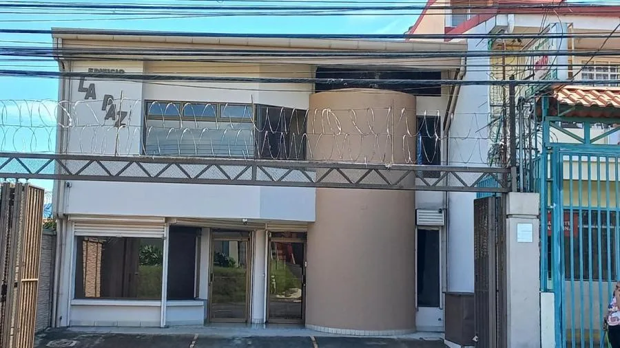 Venta de Edificio Comercial en Mata de Plátano, San José. RAH 26-588 - Venta en Goicoechea