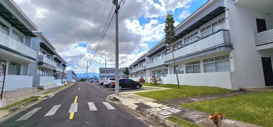 Venta de apartamento en Condominio en Los Sitios, Moravia #5303 - Venta en San Vicente