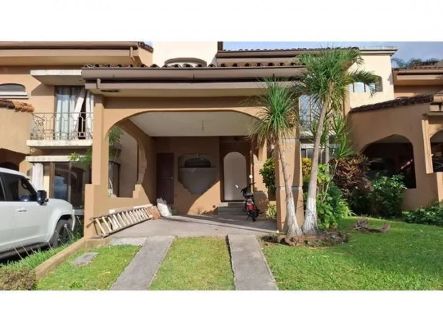 Casa en Venta en Escazu, en Condominio 2 pisos, 5PJG9326683 - Venta en Escazú