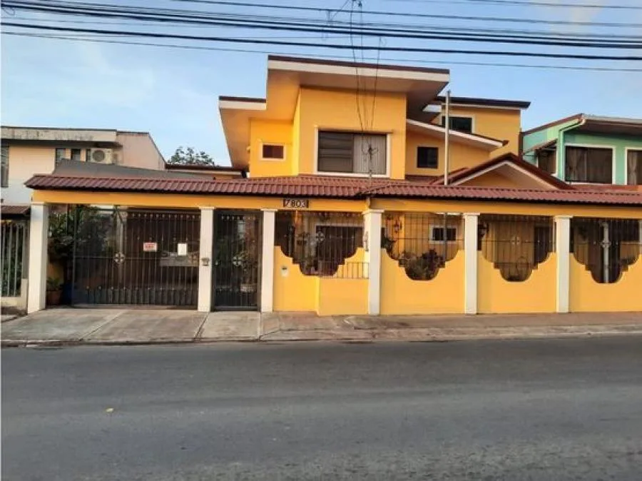Venta de Casa en La Unión-San Ramón.  - Venta en La Unión