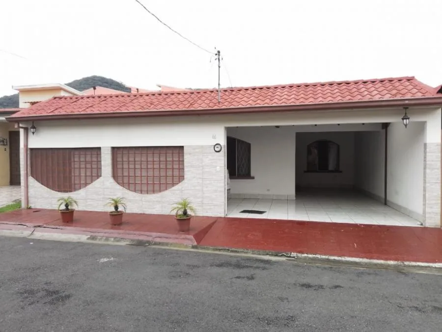 Hermosa Casa En Venta Fatima Desamparados San José C.r.; Idi: 130833 - Venta en Damas