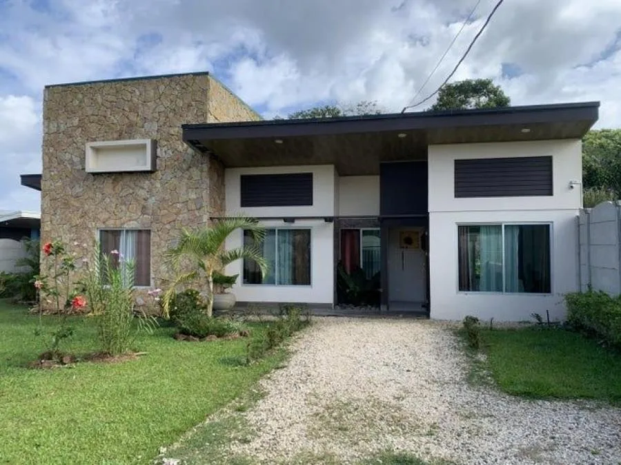 Venta de casa en Mercedes  Norte San Ramón Alajuela - Venta en San Ramón