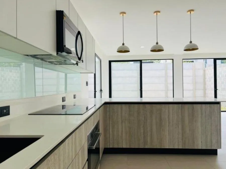 Alquiler de casa en Lindora Santa Ana LFS - Alquiler / Renta en Santa Ana