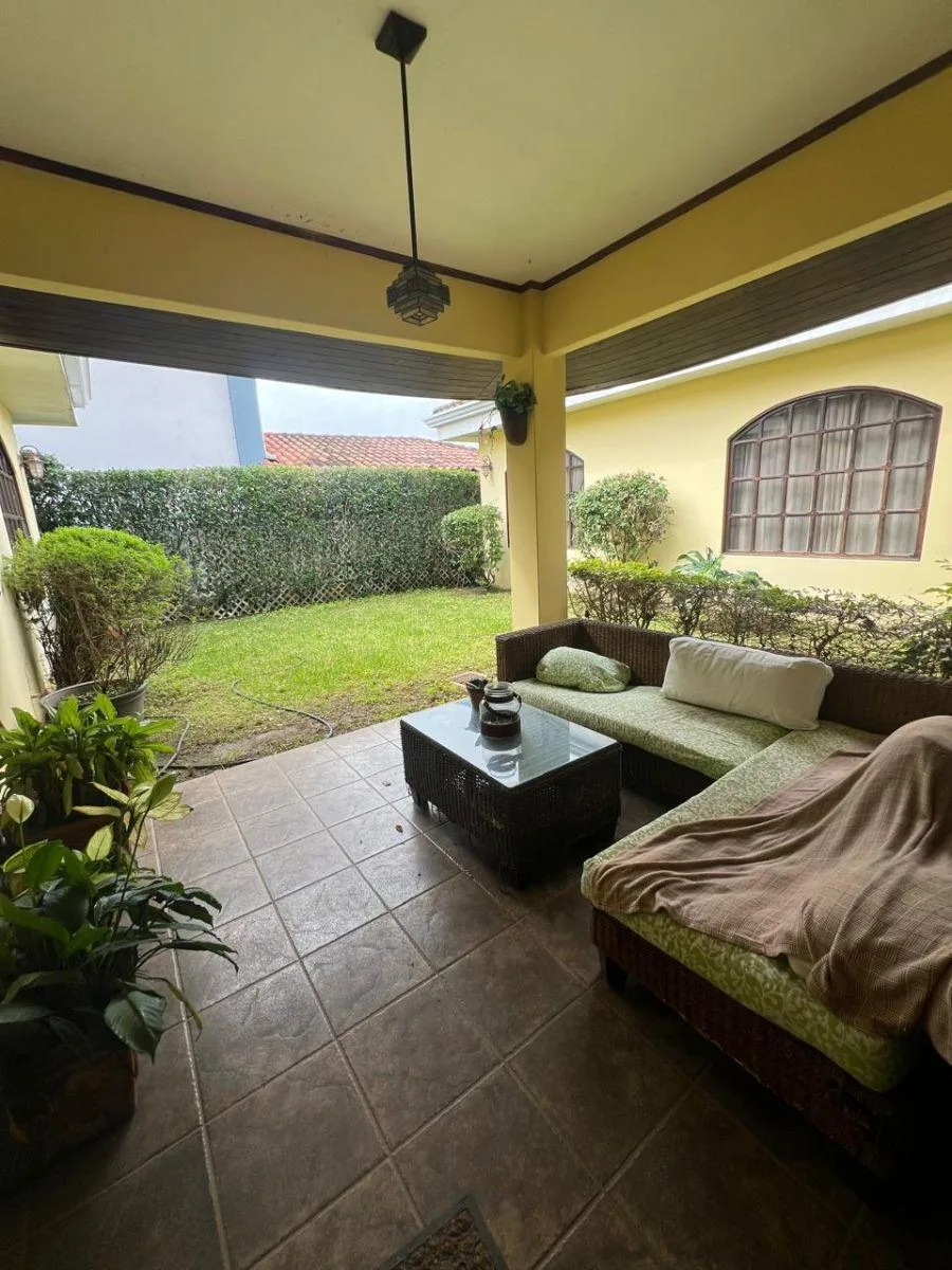 Venta de casa en condominio Terranostra, Santo Tomás de Santo Domingo $295,000 #JM68 - Venta en Santo Domingo — photo 4
