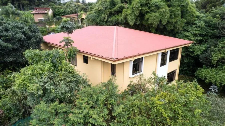 Venta de Propiedad con dos apartamentos en Residencial Privado en Los Angeles de San Rafael de Hered - Venta en San Rafael