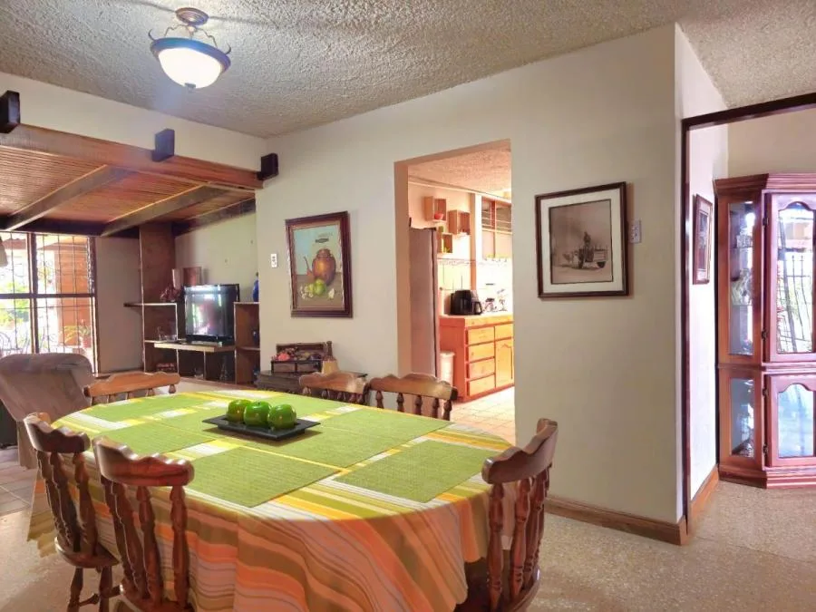 Venta de Casa en Lourdes San Pedro Montes de Oca MGA - Venta en Montes de Oca — photo 4
