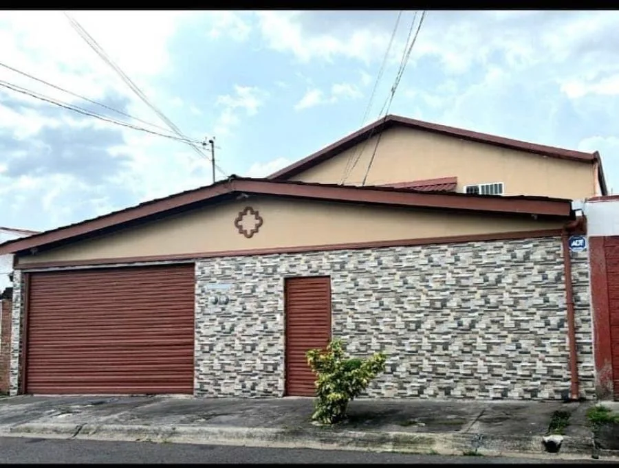 Quieres Vivir en una Zona de Alta Plusvalía? Conoce Esta Propiedad en San Francisco de Dos Ríos  - Venta en San Francisco de Dos Ríos