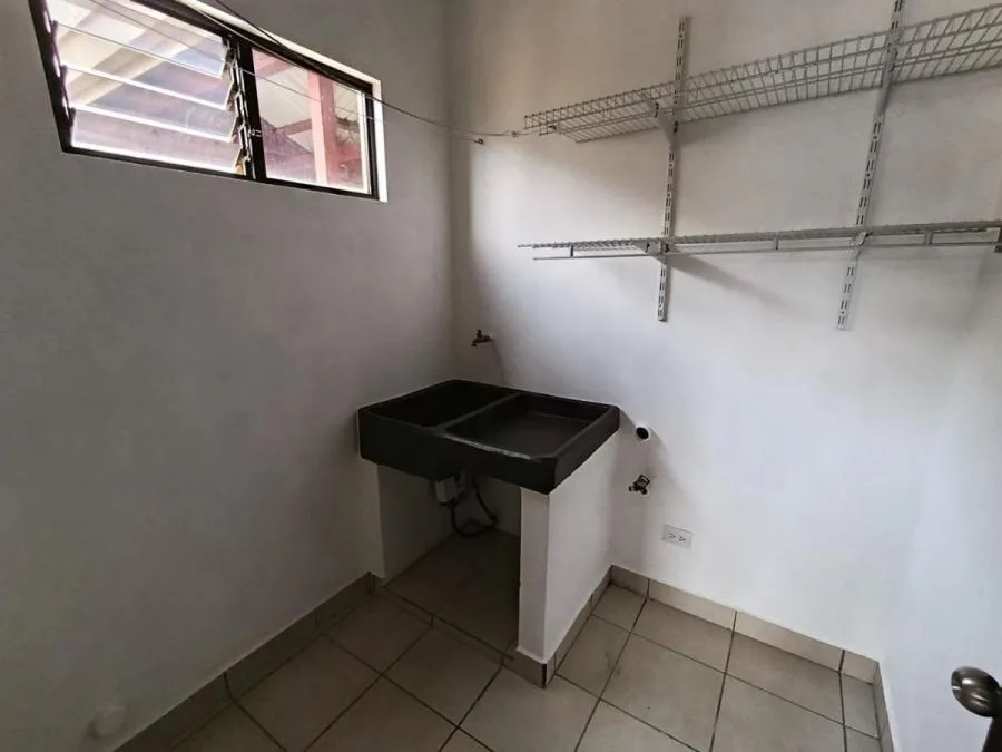 Venta de Apartamento en Moravia, San José. RAH 26-12 - Venta en Moravia — photo 3
