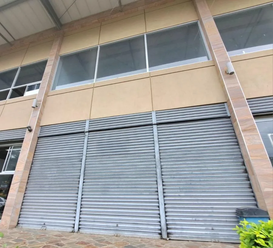 ALQUILER DE LOCAL, SAN JOSÉ, GUACHIPELÍN, ESCAZÚ - Alquiler / Renta en Escazú