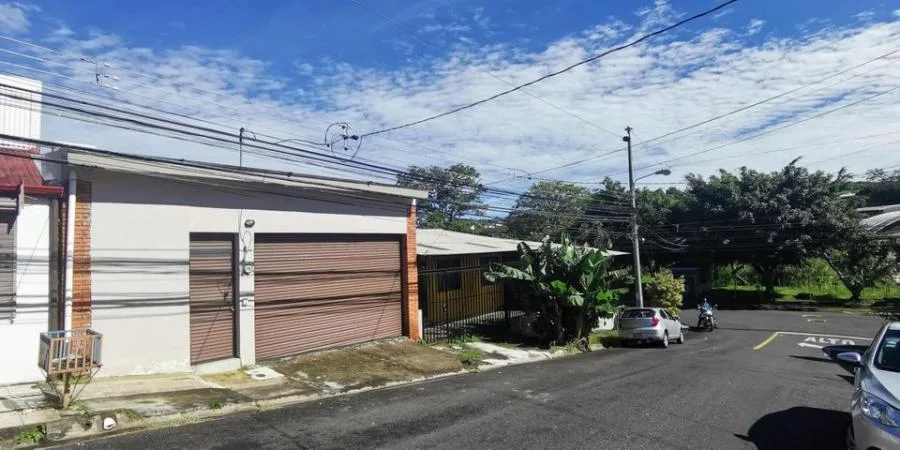 VENTA DE CASA EN LA UNIÓN DE CARTAGO - Venta en La Unión