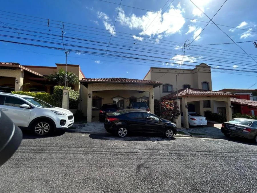 Casa en Venta en San Francisco de Heredia MLS #23-1923 CL - Venta en San Francisco