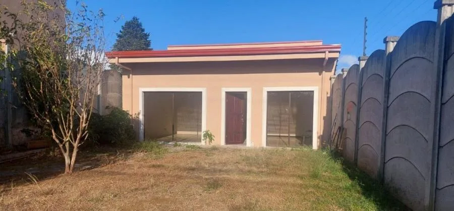 Casa en Venta en Concepción de Heredia MLS #23-2210 CL - Venta en Concepción