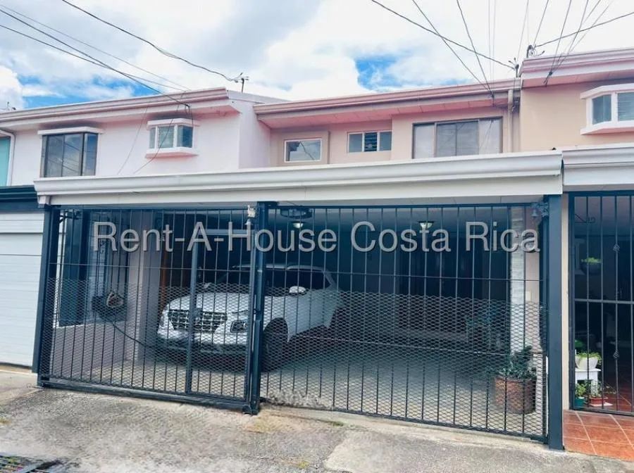 Venta de Casa en Ulloa, Heredia. RAH 26-1473 - Venta en Ulloa
