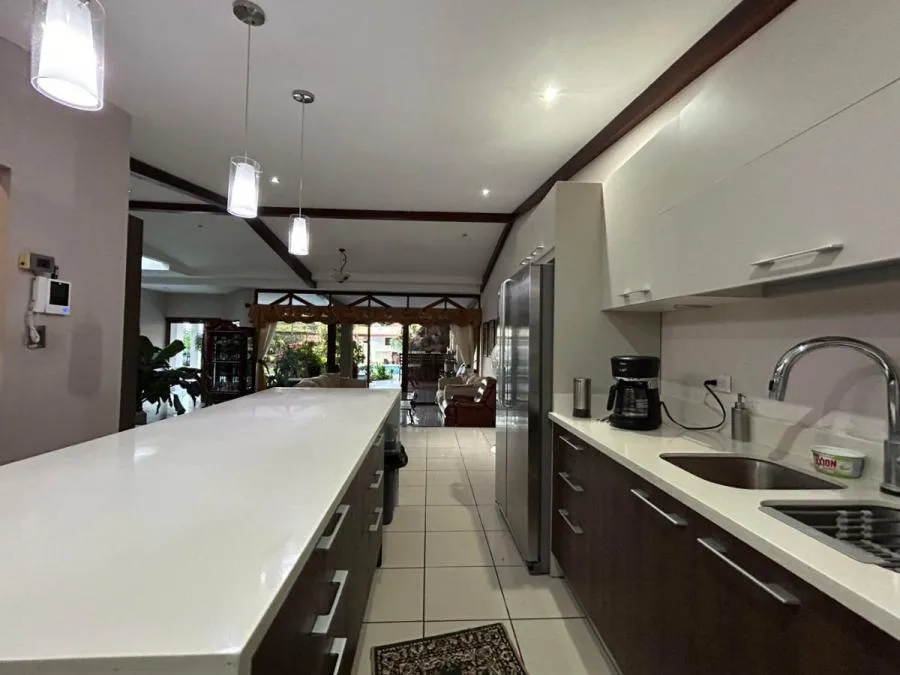 Venta de Casa en Mora Colón MGA - Venta en Mora — photo 4
