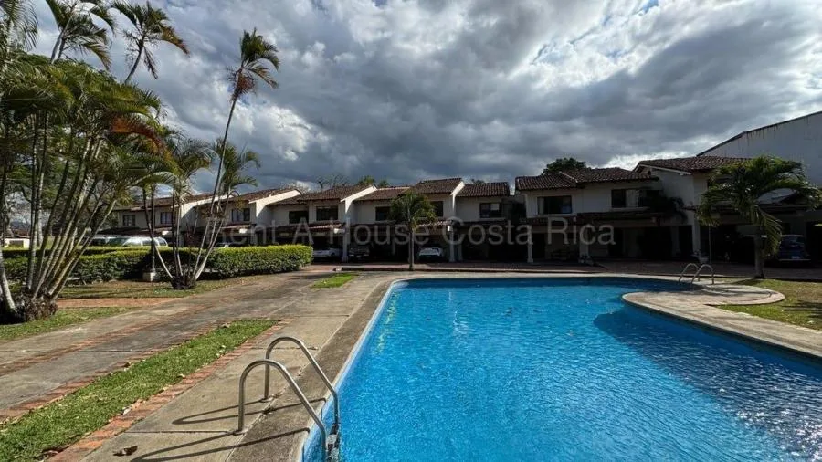 Alquiler de Casa en Ulloa, Heredia. RAH 26-1726 - Alquiler / Renta en Ulloa